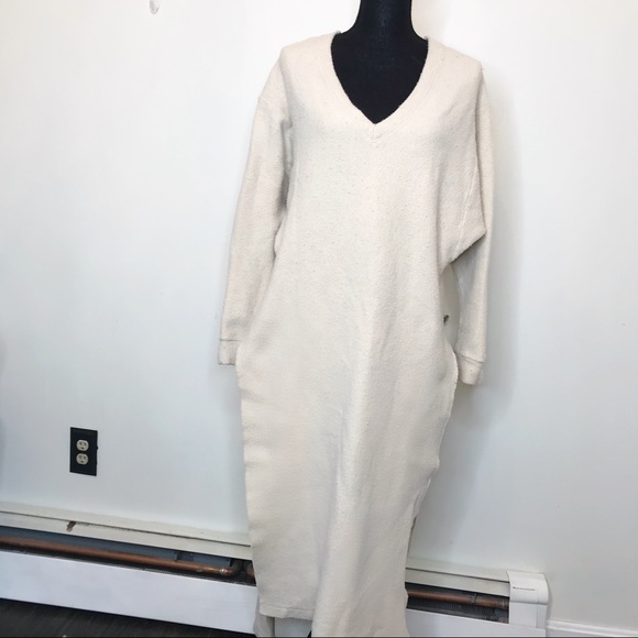 Free People Sweaters - Free People Beach sweater cover up